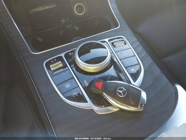 WDC0G4JB2HV009505 Mercedes-Benz GLC 300