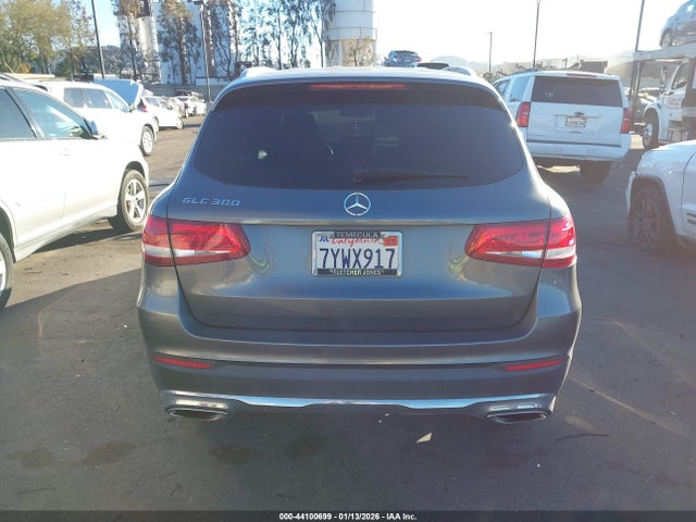 WDC0G4JB2HV009505 Mercedes-Benz GLC 300