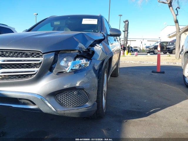 WDC0G4JB2HV009505 Mercedes-Benz GLC 300