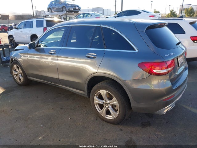 WDC0G4JB2HV009505 Mercedes-Benz GLC 300