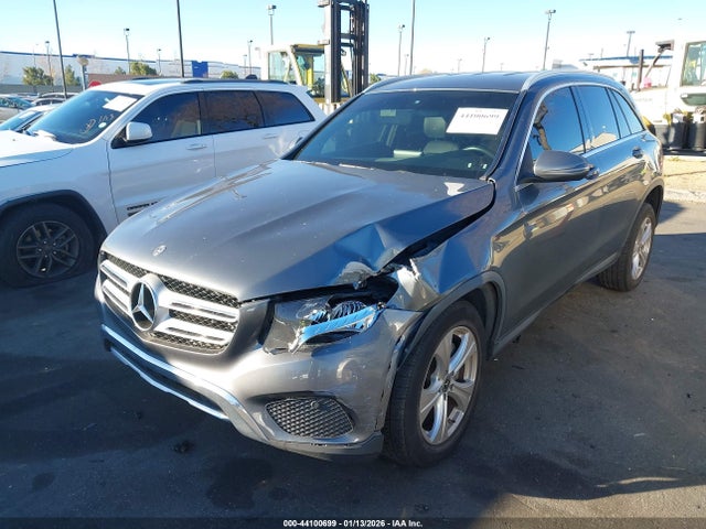 WDC0G4JB2HV009505 Mercedes-Benz GLC 300