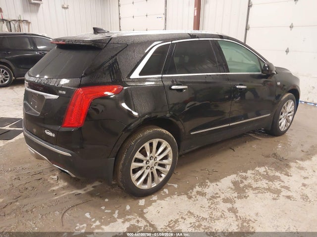 2017 CADILLAC XT5 1GYKNFRS5HZ112117 Photo 3