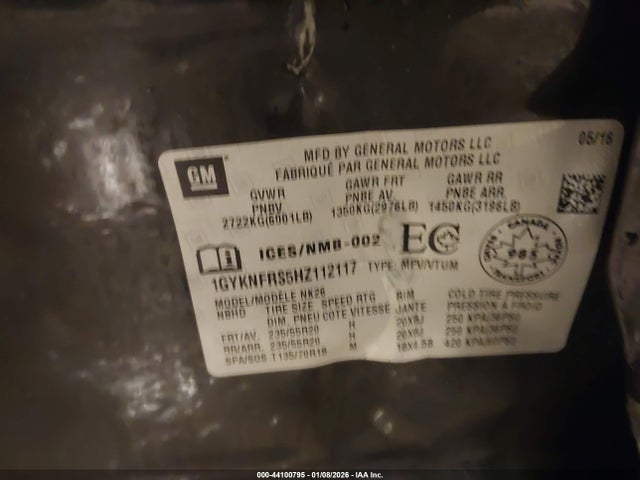 2017 CADILLAC XT5 1GYKNFRS5HZ112117 Photo 8