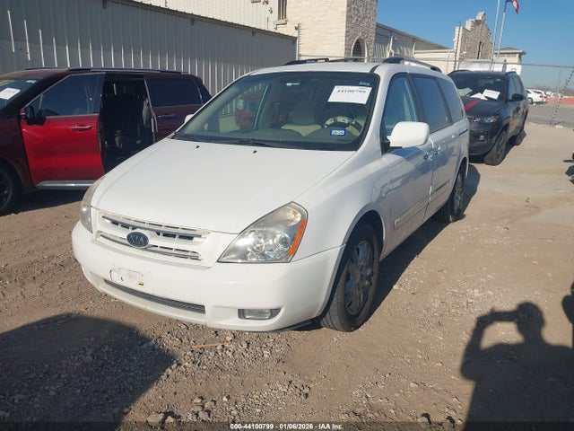 2010 KIA SEDONA KNDMH4C33A6325599 Photo 1