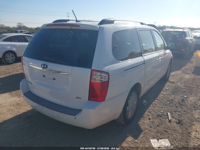 2010 KIA SEDONA KNDMH4C33A6325599 Photo 3
