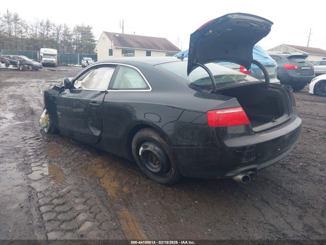 Aukcja sprzedaży 2011 Audi A5 2.0t Premium, vin: WAUGFAFR0BA083769, numer aukcji: 44100814