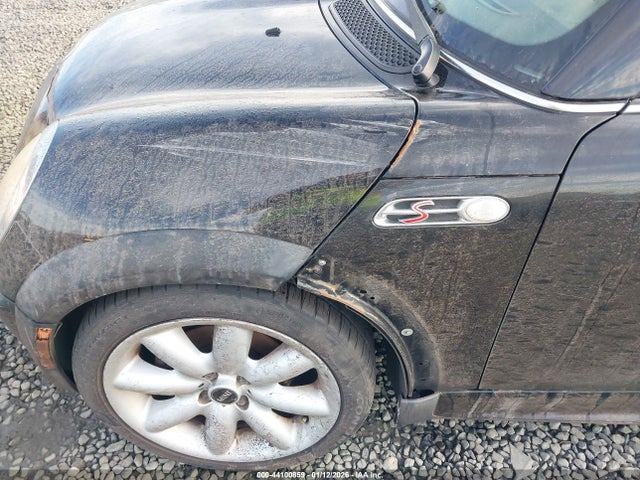 2005 MINI COOPER S WMWRE335X5TD99412 Photo 5