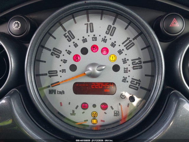 2005 MINI COOPER S WMWRE335X5TD99412 Photo 6