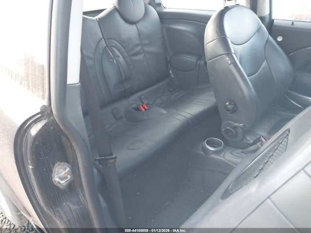 2005 MINI COOPER S WMWRE335X5TD99412 Photo 7
