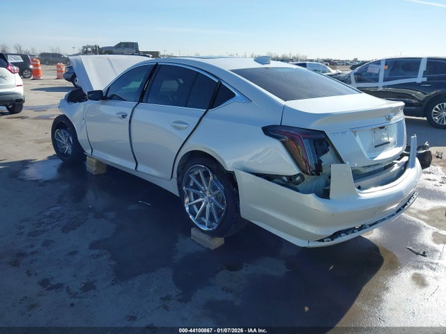 2022 CADILLAC CT5 1G6DN5RK2N0111468 Photo 2
