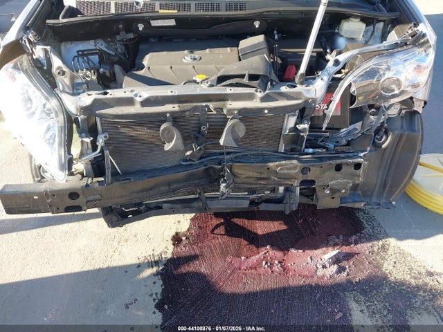 5TDKK3DCXFS611653 Toyota Sienna Le 8 Passenger
