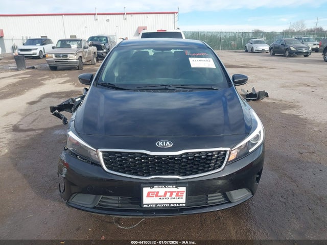 3KPFK4A75JE241441 KIA FORTE LX