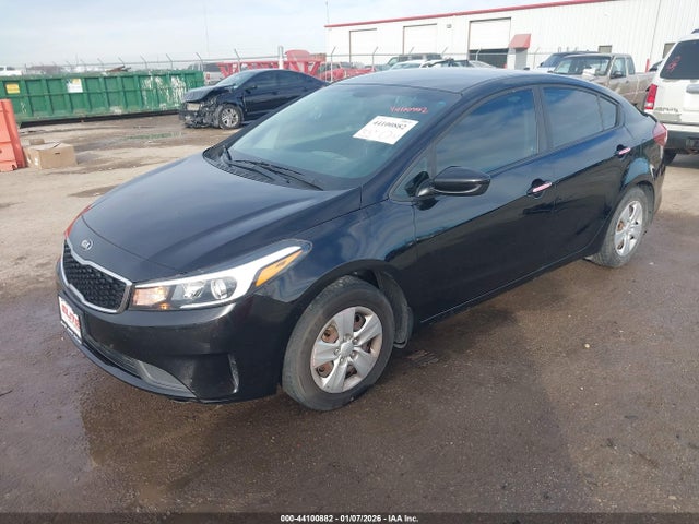 3KPFK4A75JE241441 KIA FORTE LX