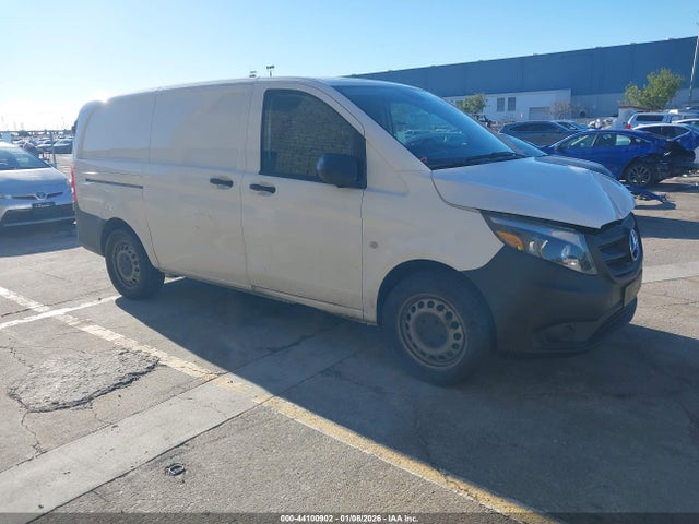 2017 MERCEDES-BENZ METRIS WD3PG2EA8H3216447