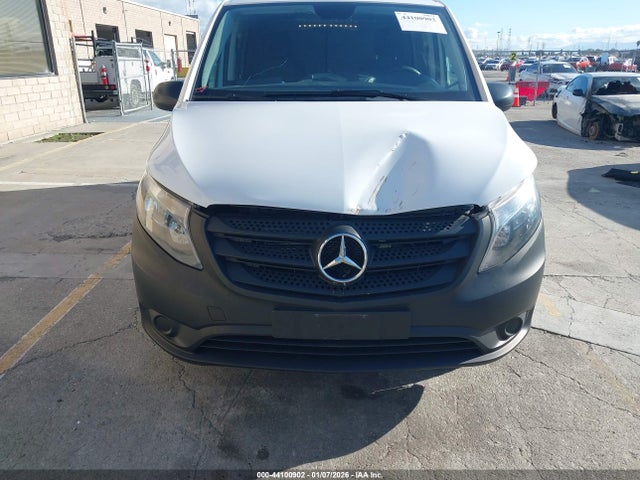 2017 MERCEDES-BENZ METRIS WD3PG2EA8H3216447 Photo 5