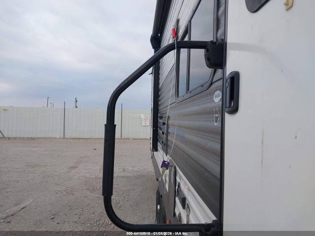 5SFPB3422ME468646 Heartland Rv Pioneer