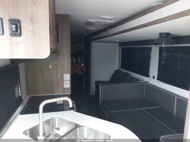 5SFPB3422ME468646 Heartland Rv Pioneer