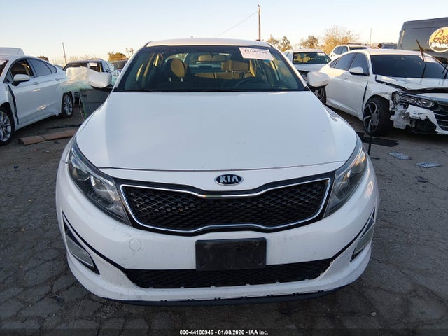 KNAGM4A78F5628600 KIA Optima Lx