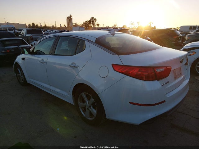 KNAGM4A78F5628600 KIA Optima Lx