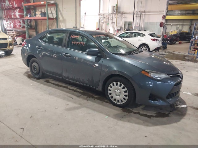 Toyota COROLLA LE 2017 2T1BURHE3HC776495 zdjęcie główne