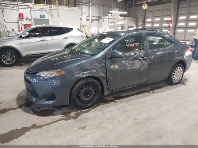 Toyota COROLLA LE 2017 2T1BURHE3HC776495 Image 2