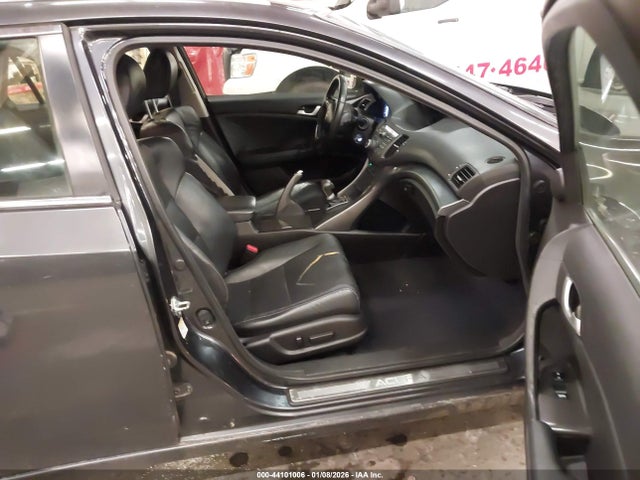 Продажа на аукционе авто 2012 Acura Tsx 2.4, vin: JH4CW2H64CC000696, номер лота: 44101006