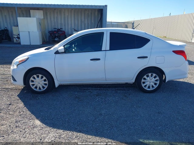 Nissan Versa 1.6 S+ 2018 3N1CN7AP1JL871595 Image 14