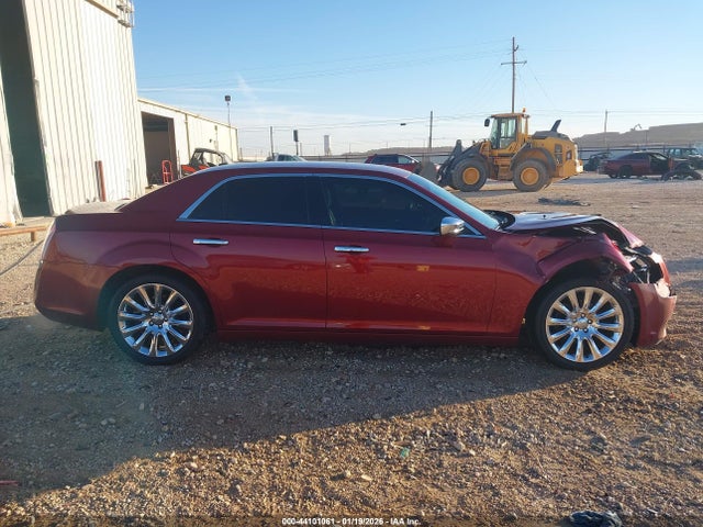 Продажа на аукционе авто 2014 Chrysler 300 Uptown Edition, vin: 2C3CCAAGXEH343198, номер лота: 44101061