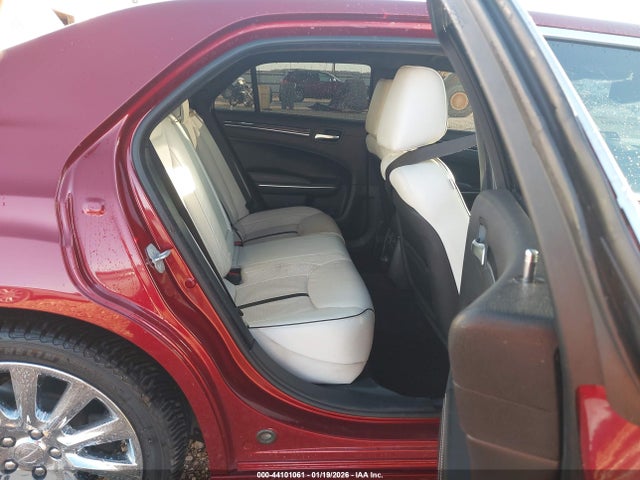 Продажа на аукционе авто 2014 Chrysler 300 Uptown Edition, vin: 2C3CCAAGXEH343198, номер лота: 44101061