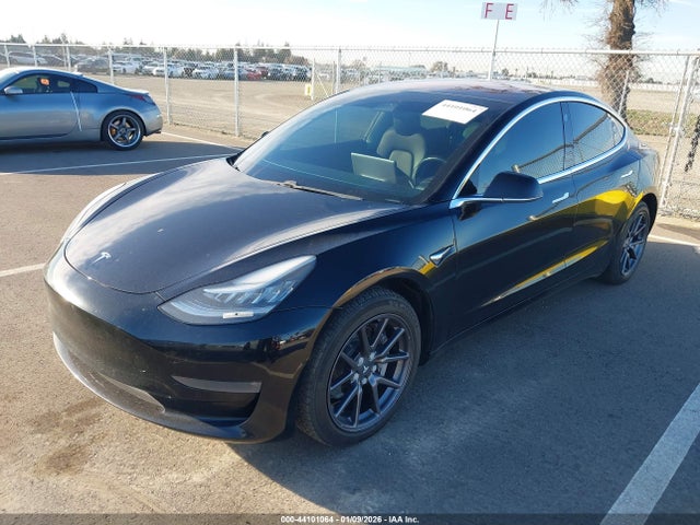 2018 TESLA MODEL 3 5YJ3E1EA8JF172365 Photo 1