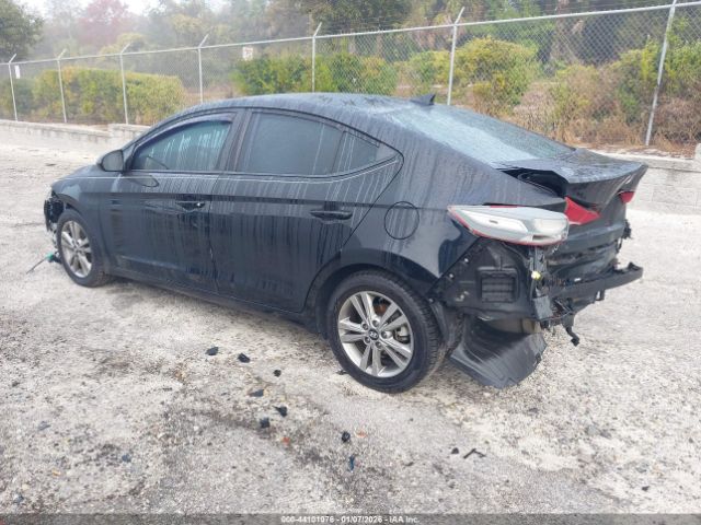 2018 HYUNDAI ELANTRA 5NPD84LF2JH335427 Photo 2