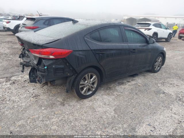 2018 HYUNDAI ELANTRA 5NPD84LF2JH335427 Photo 3