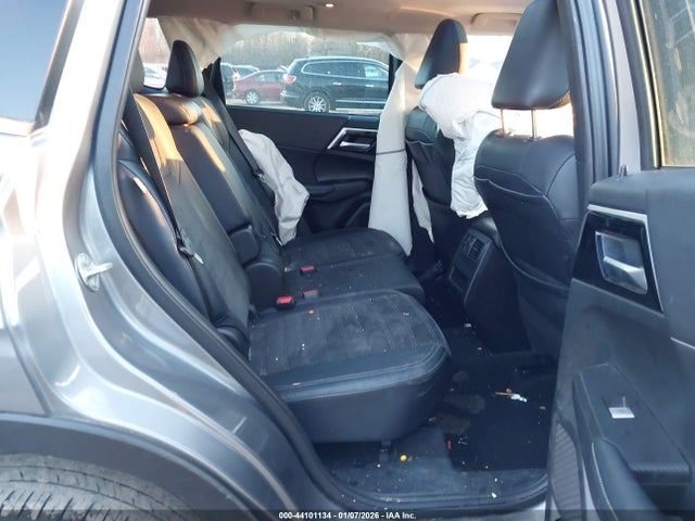 2023 MITSUBISHI OUTLANDER JA4J4UA84PZ032860 Photo 7