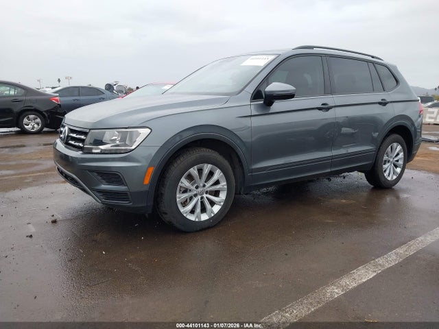 3VV1B7AX5JM090409 Volkswagen Tiguan 2.0t S