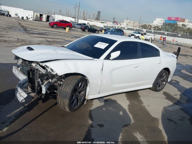 2C3CDXHG4KH608845 Dodge Charger Gt Rwd