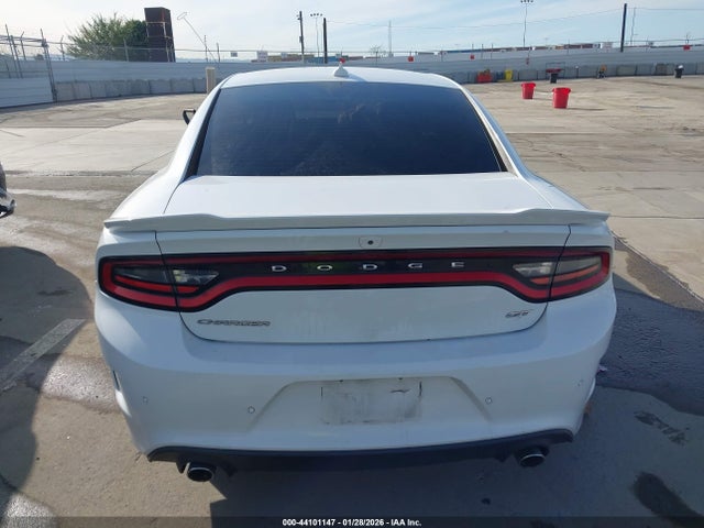 2C3CDXHG4KH608845 Dodge Charger Gt Rwd
