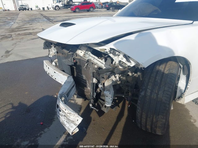 2C3CDXHG4KH608845 Dodge Charger Gt Rwd