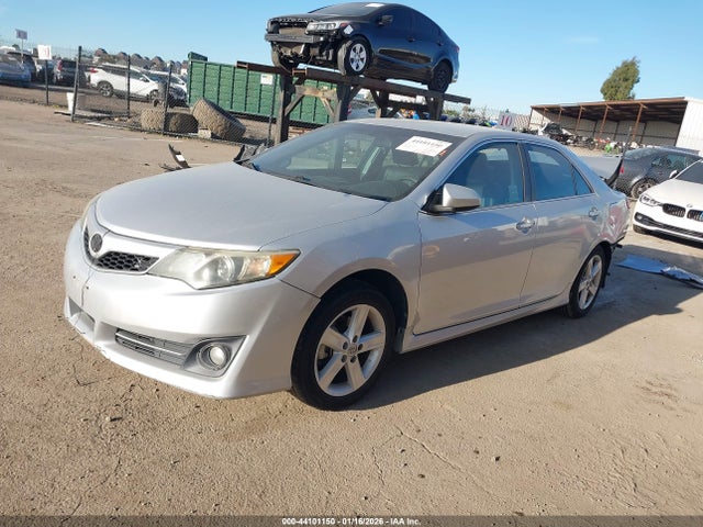 Toyota CAMRY SE 2014 4T1BF1FK7EU447894 Image 2