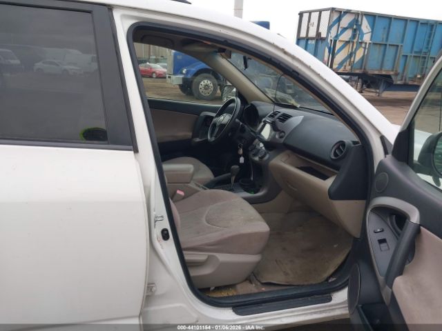 2007 TOYOTA RAV4 JTMBD33V075054319 Photo 4