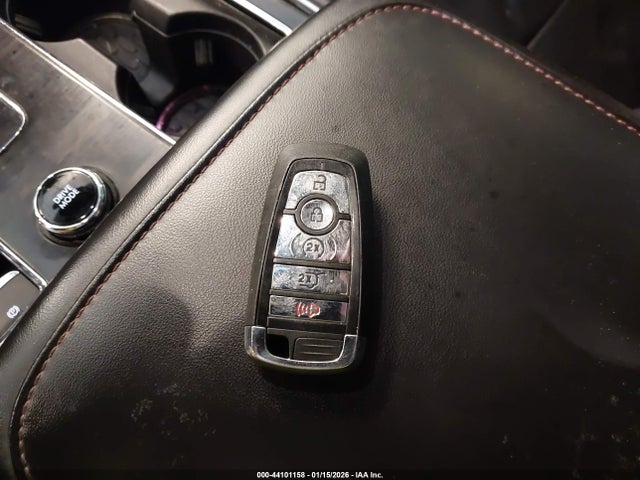 2021 LINCOLN AVIATOR 5LM5J7XC6MGL05651 Photo 10