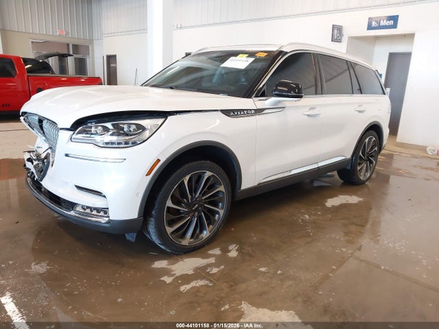 2021 LINCOLN AVIATOR 5LM5J7XC6MGL05651 Photo 1