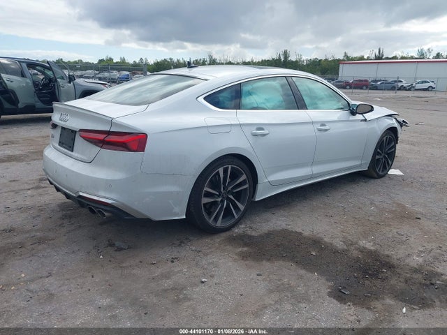 2024 AUDI S5 SPORTBACK WAUC4CF58RA105296 Photo 3