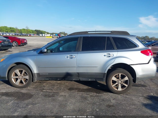 Aukcja sprzedaży 2014 Subaru Outback 2.5i Premium, vin: 4S4BRBDC7E3322828, numer aukcji: 44101186