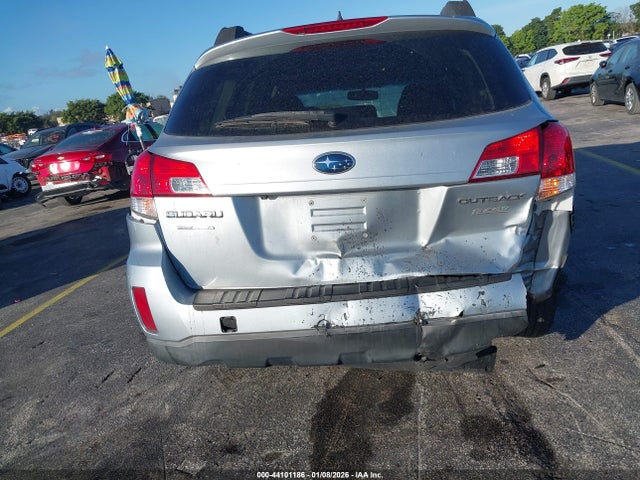 Aukcja sprzedaży 2014 Subaru Outback 2.5i Premium, vin: 4S4BRBDC7E3322828, numer aukcji: 44101186