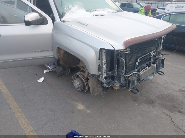 1GC1KWE86GF224994 Chevrolet Silverado 2500hd Ltz