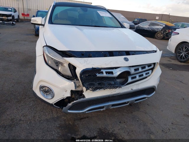 2020 MERCEDES-BENZ GLA 250 W1NTG4EB2LU040256 Photo 5