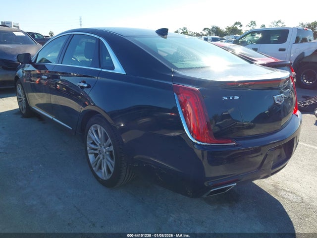 2019 CADILLAC XTS 2G61M5S38K9156098 Photo 2