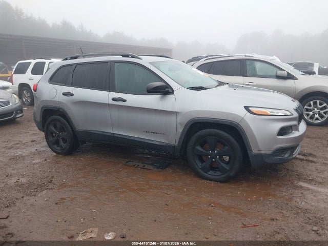 Продаж на аукціоні авто 2017 Jeep Cherokee Altitude Fwd, vin: 1C4PJLAB6HW652773, номер лоту: 44101246