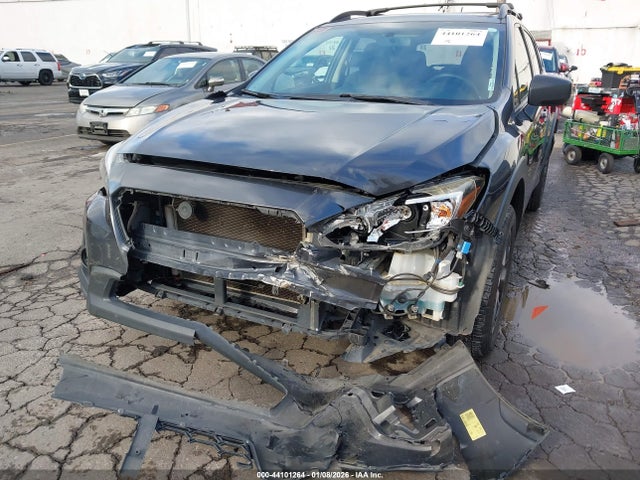 Subaru Crosstrek 2.0i 2018 JF2GTAAC5JH250276 Image 6