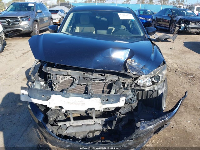 JM1BM1U77G1311245 Mazda Mazda3 I Sport